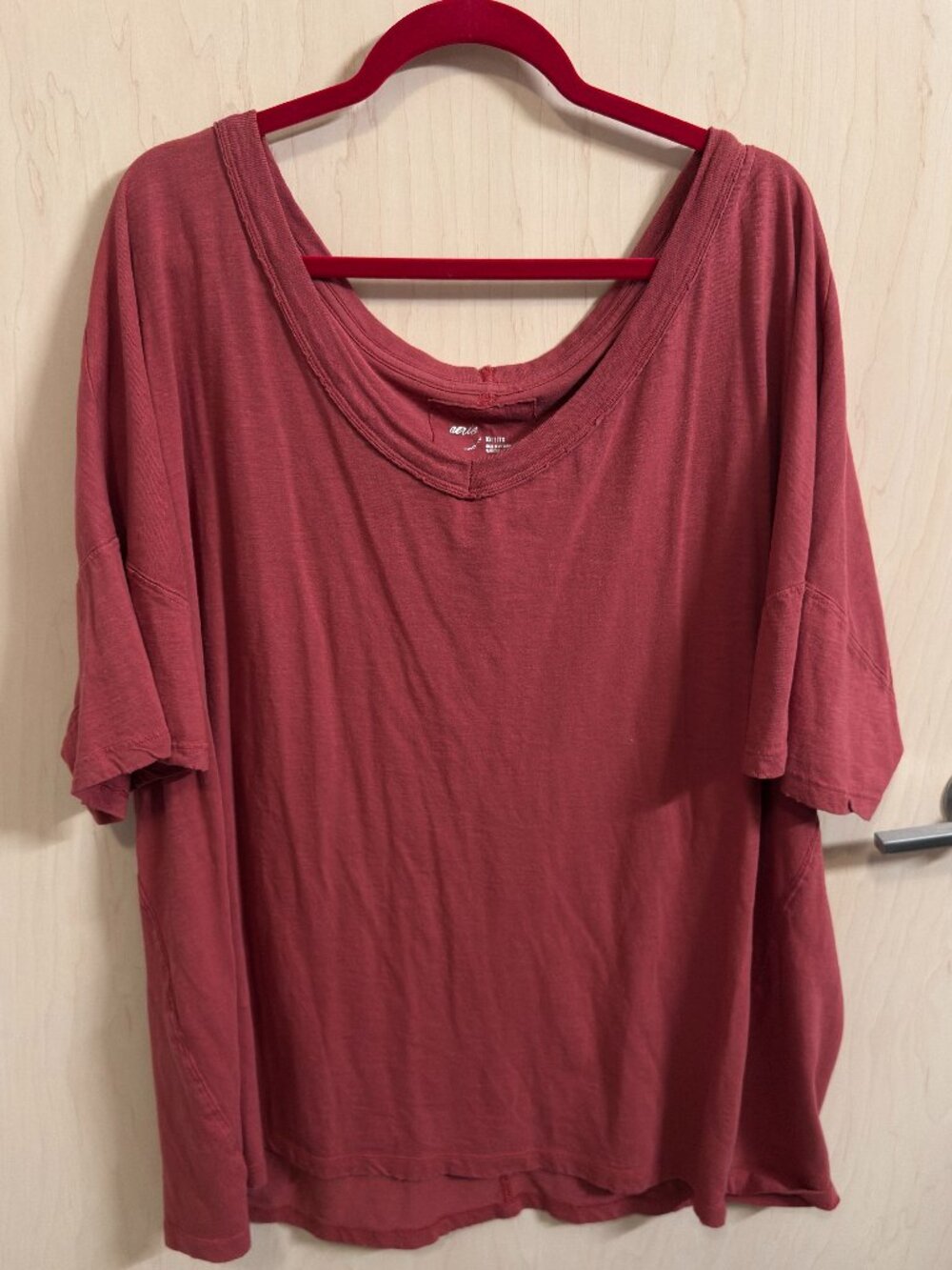 Aerie Brand Red/Coral Top